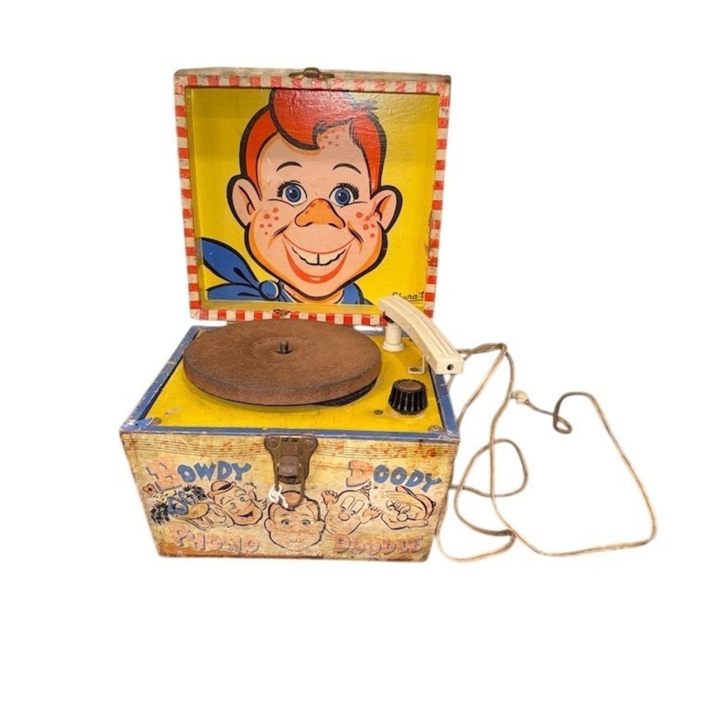 Vintage Howdy Doody Phono Doodle Children's Suitcase Record Player not turning
